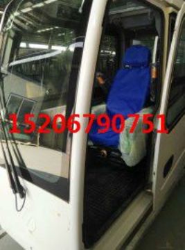 點(diǎn)擊查看詳細(xì)信息<br>標(biāo)題：中聯(lián)吊車(chē)駕駛室總成 帶內(nèi)飾  閱讀次數(shù)：3526